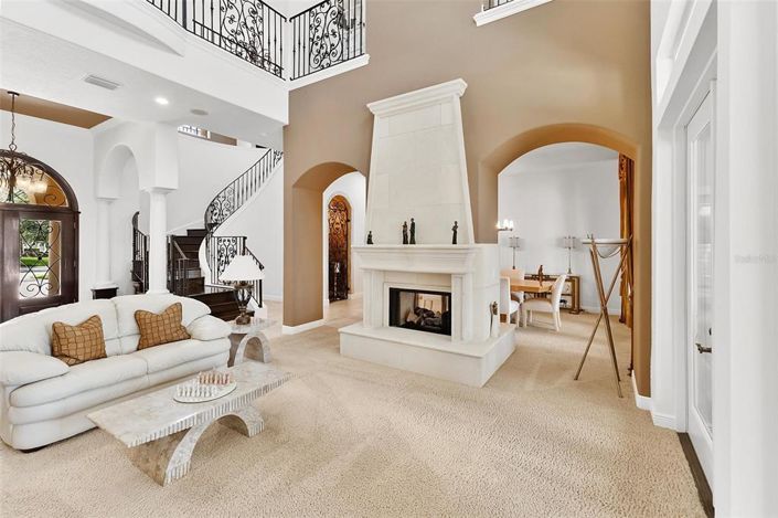 Image No.14-4 Bed Property for sale