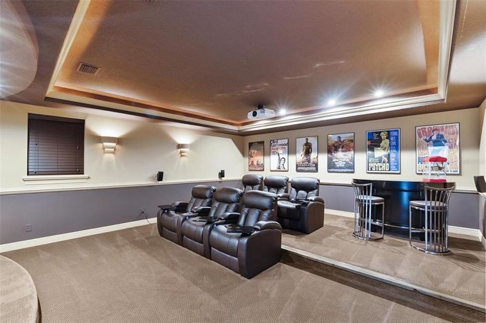 Image No.28-4 Bed Property for sale