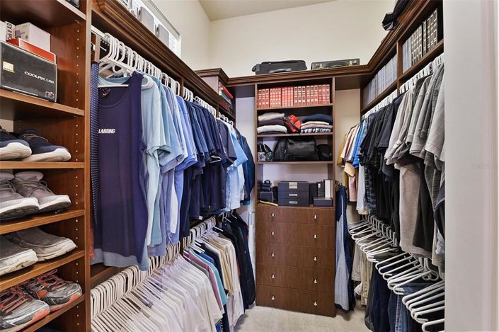 Image No.63-4 Bed Property for sale