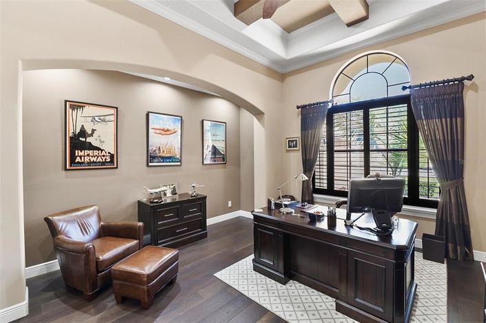 Image No.68-4 Bed Property for sale