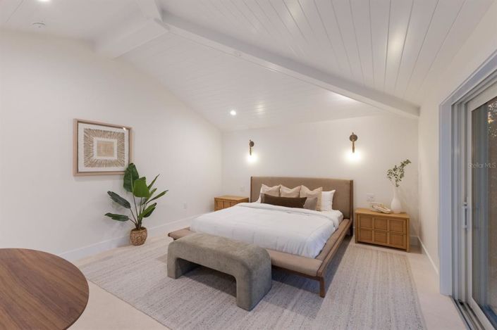 Image No.24-4 Bed Property for sale