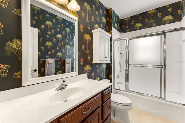 Image No.22-2 Bed Property for sale