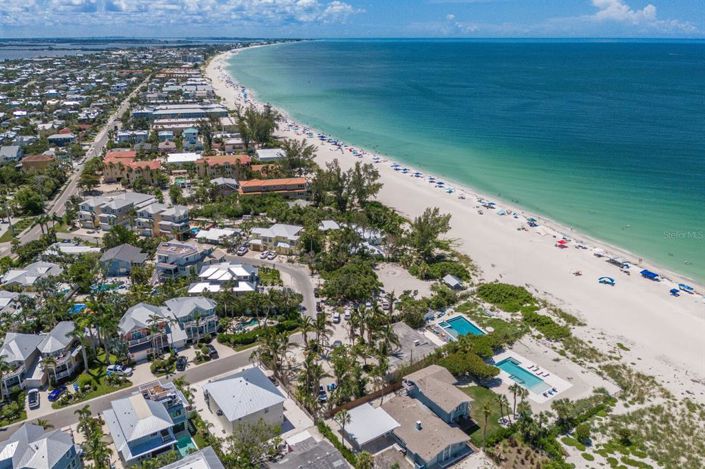 Image No.41-2 Bed Property for sale