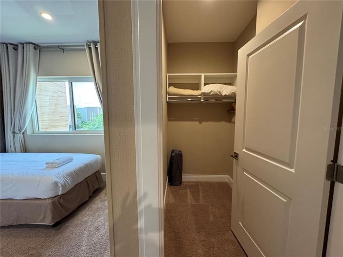 Image No.28-3 Bed Townhouse for sale