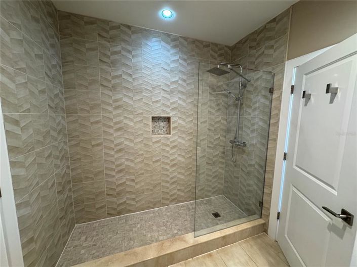 Image No.40-3 Bed Townhouse for sale