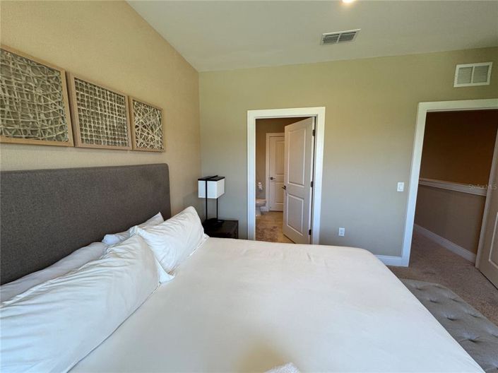 Image No.43-3 Bed Townhouse for sale