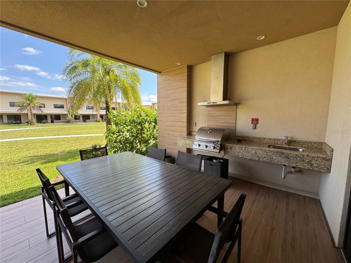 Image No.50-3 Bed Townhouse for sale