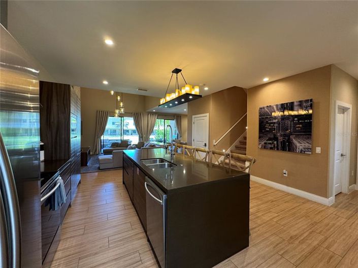 Image No.6-3 Bed Townhouse for sale