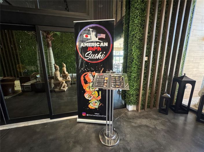 Image No.68-3 Bed Townhouse for sale