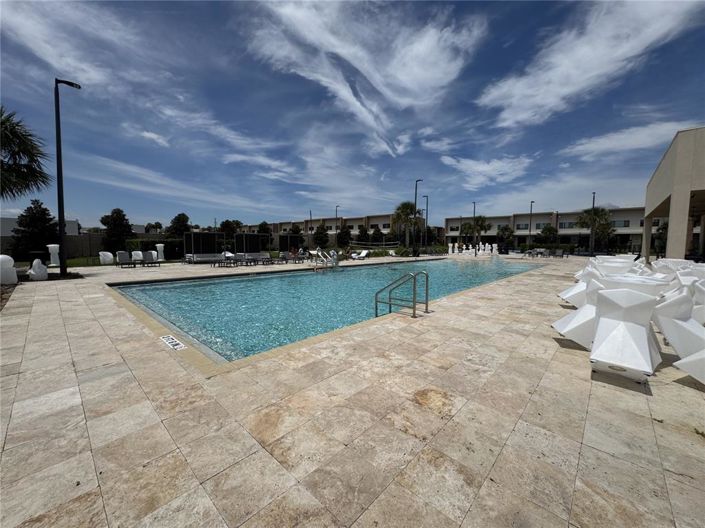 Image No.75-3 Bed Townhouse for sale