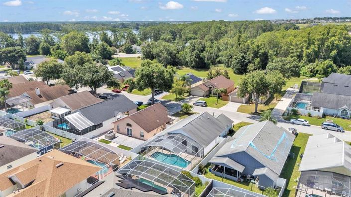 Image No.12-Propriété de 4 chambres à vendre à Davenport