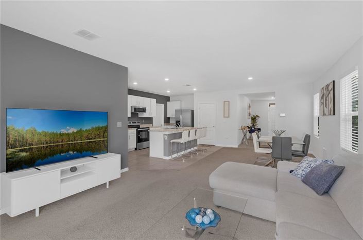 Image No.12-5 Bed Property for sale