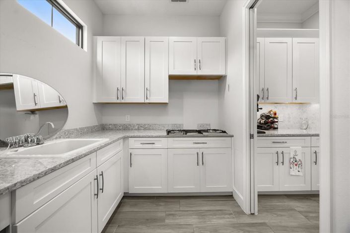 Image No.13-4 Bed Property for sale