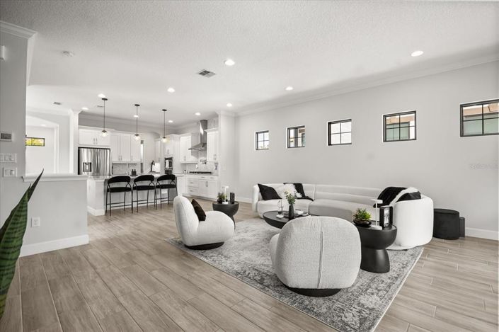 Image No.4-4 Bed Property for sale