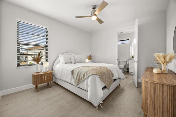 Image No.41-4 Bed Property for sale