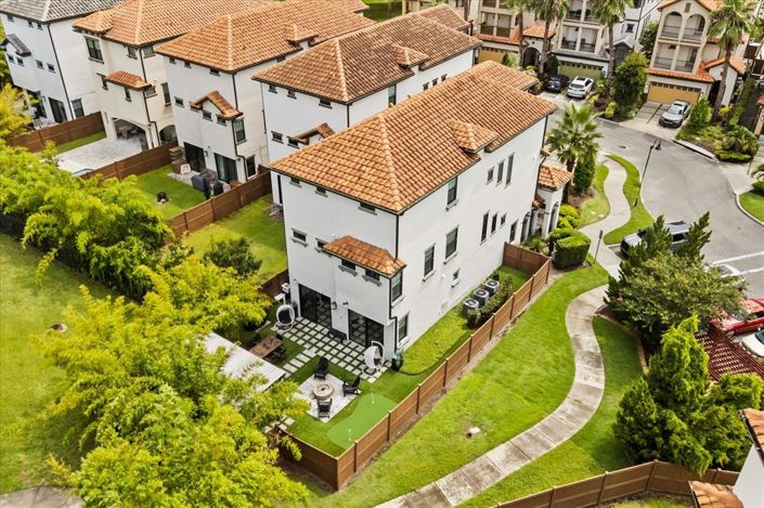 Image No.52-4 Bed Property for sale