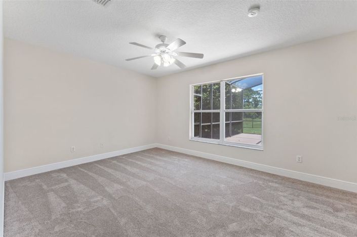 Image No.19-5 Bed Property for sale