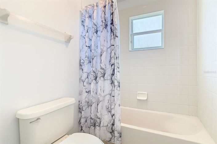 Image No.15-Propriété de 4 chambres à vendre à Kissimmee