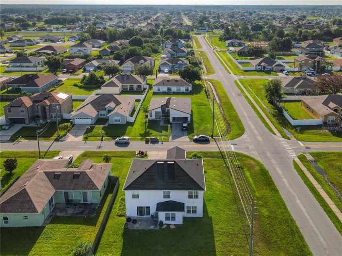 Image No.35-Propriété de 4 chambres à vendre à Kissimmee