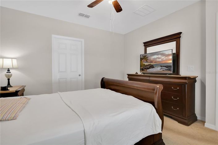 Image No.8-3 Bed Property for sale