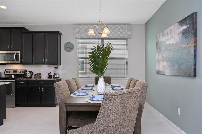 Image No.4-Propriété de 4 chambres à vendre à Kissimmee