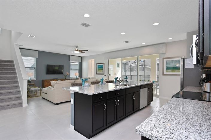 Image No.8-Propriété de 4 chambres à vendre à Kissimmee