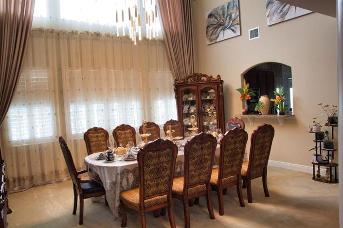 Image No.5-Propriété de 5 chambres à vendre à Kissimmee