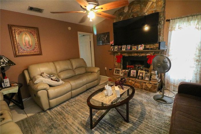 Image No.6-5 Bed Property for sale