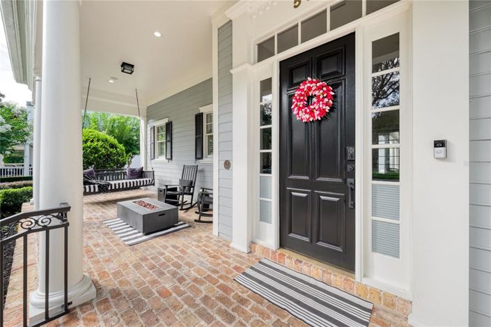 Image No.2-6 Bed Property for sale