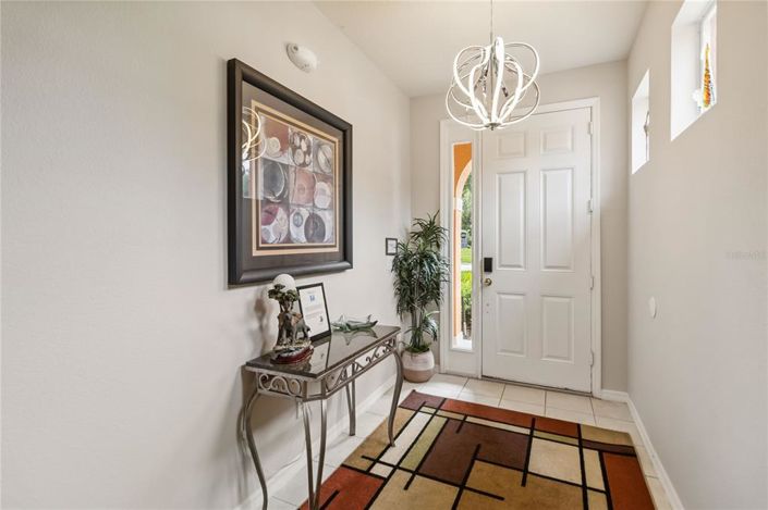 Image No.58-5 Bed Property for sale