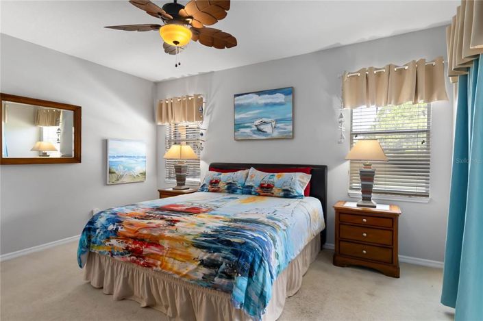 Image No.80-5 Bed Property for sale