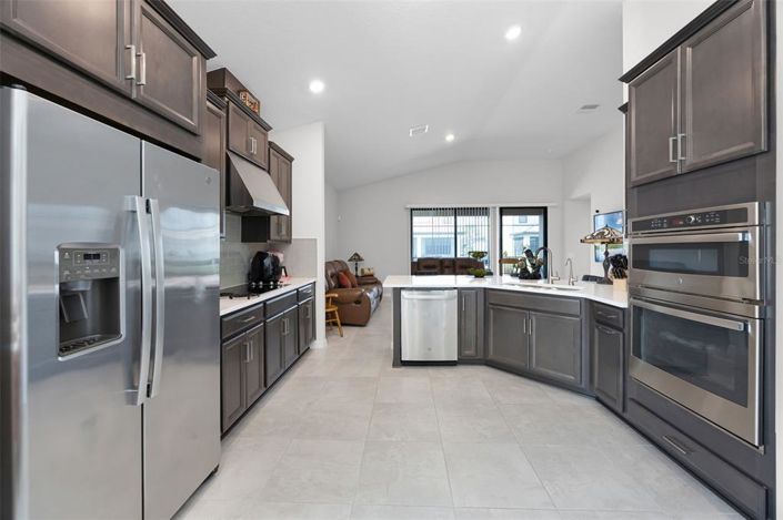 Image No.24-4 Bed Property for sale