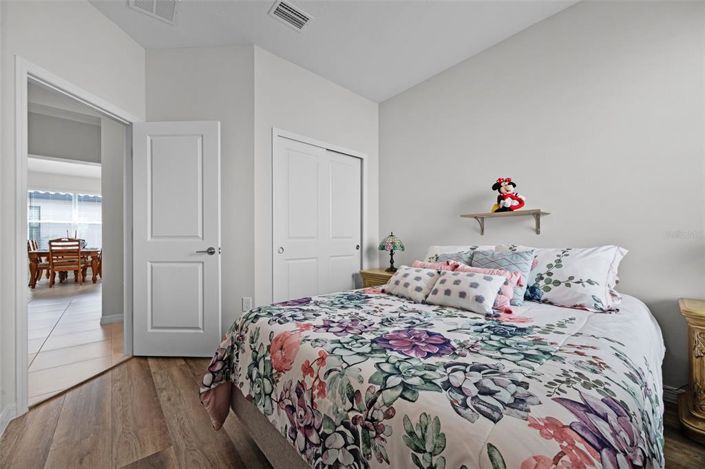 Image No.28-4 Bed Property for sale