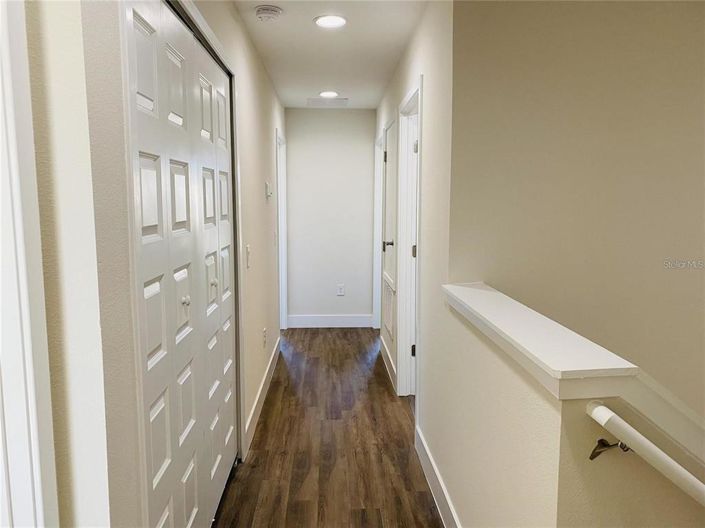 Image No.12-4 Bed Townhouse for sale