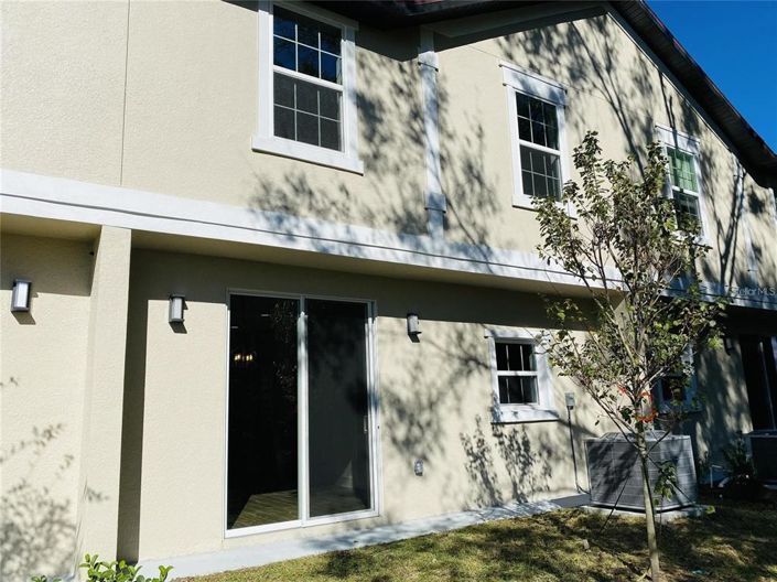 Image No.23-4 Bed Townhouse for sale