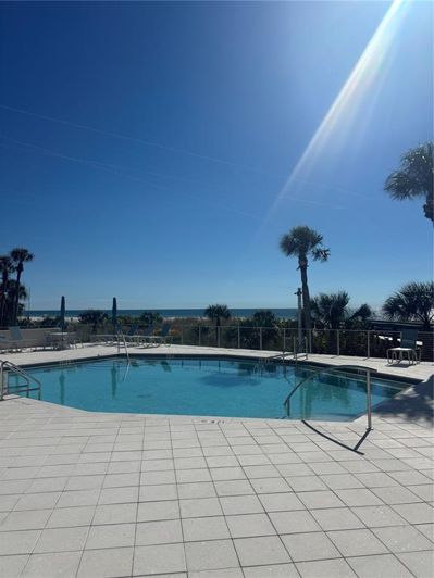 Image No.37-2 Bed Property for sale