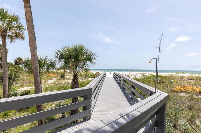 Image No.40-2 Bed Property for sale