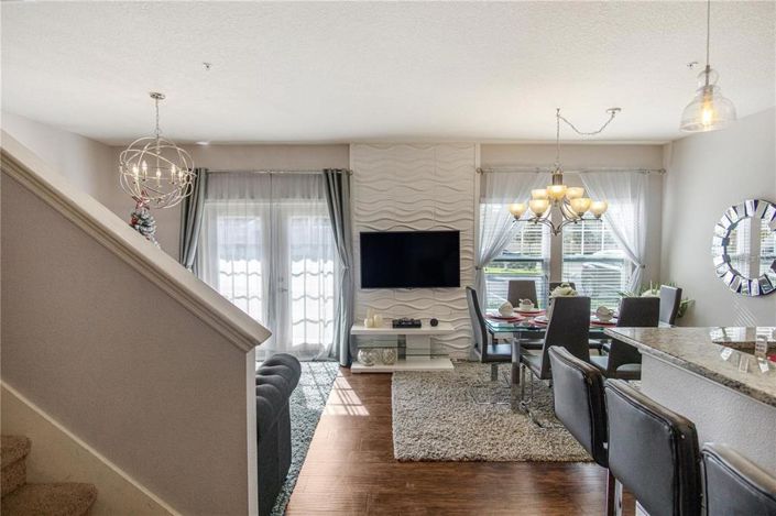 Image No.14-4 Bed Townhouse for sale