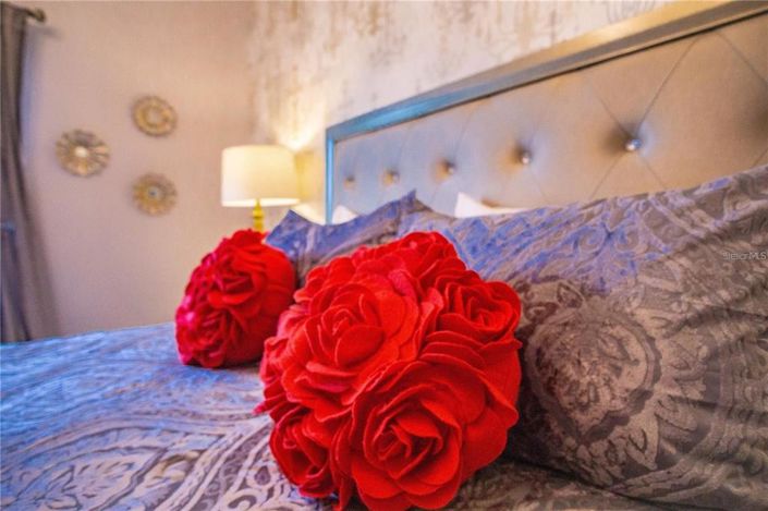 Image No.27-4 Bed Townhouse for sale