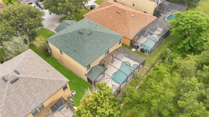 Image No.36-6 Bed Property for sale