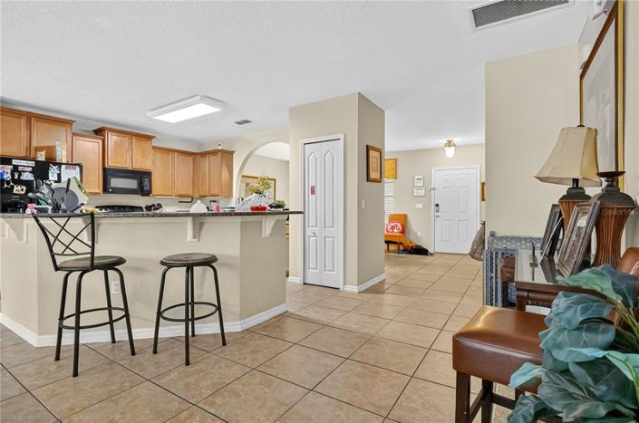 Image No.7-6 Bed Property for sale