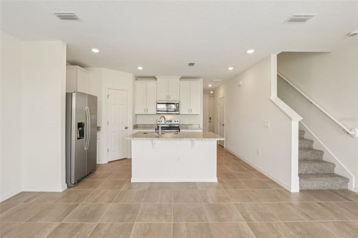 Image No.4-3 Bed Townhouse for sale