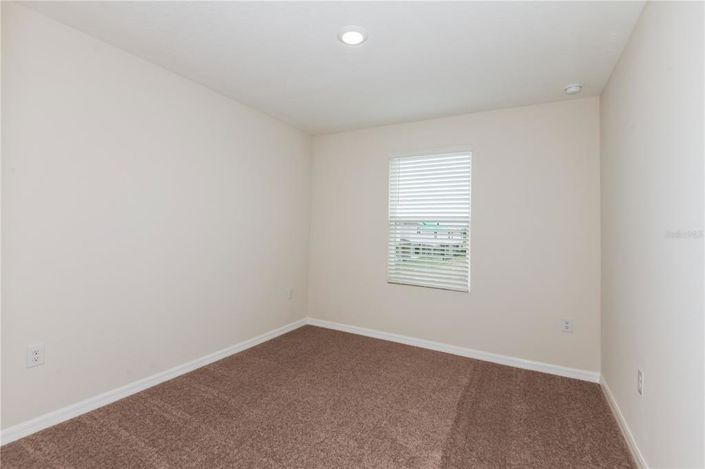 Image No.15-4 Bed Townhouse for sale