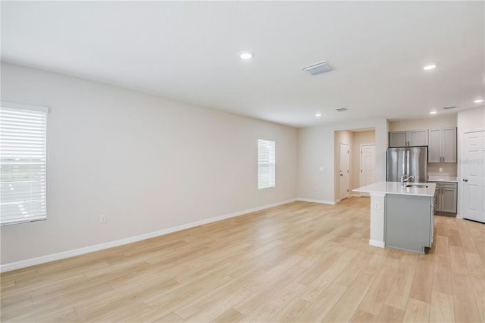 Image No.9-4 Bed Townhouse for sale