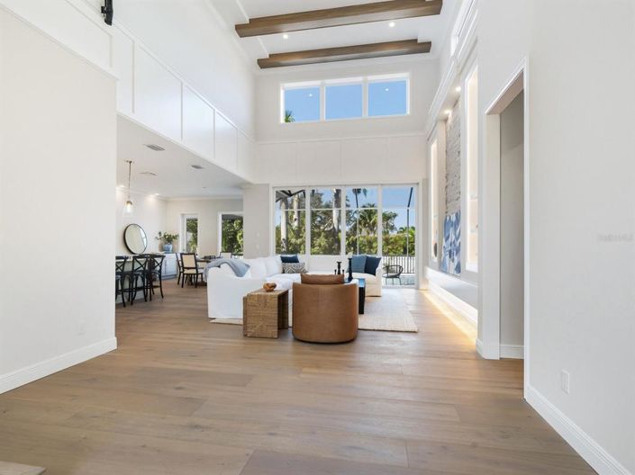 Image No.3-4 Bed Property for sale