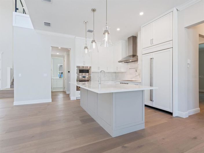 Image No.39-4 Bed Property for sale