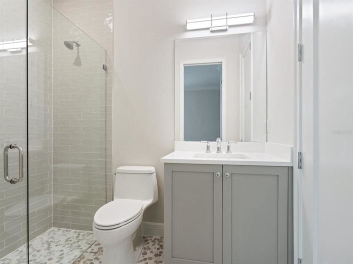 Image No.71-4 Bed Property for sale