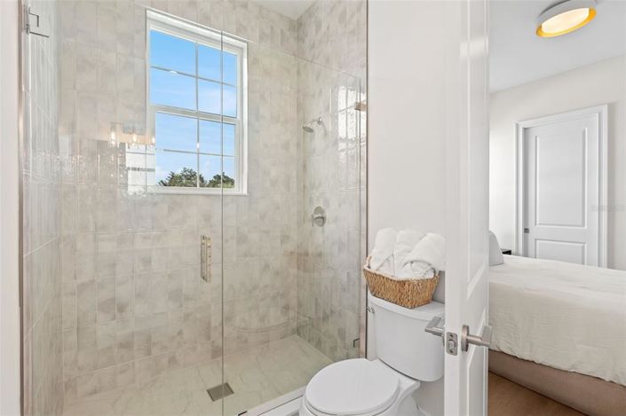 Image No.36-5 Bed Property for sale