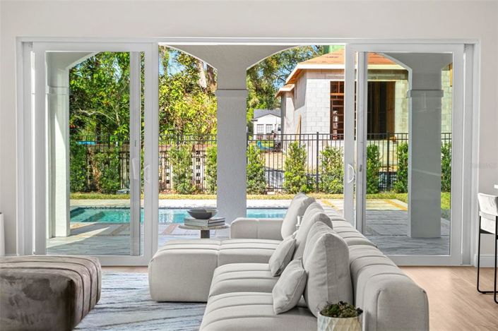 Image No.42-5 Bed Property for sale