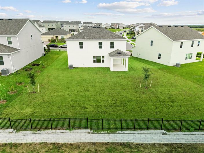 Image No.16-6 Bed Property for sale